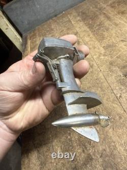 Vintage Sea Fury R/C Toy Model Boat Outboard Marine Gas Engine Motor Parts USA