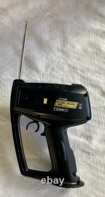 Vintage Shockwave 26 RC Boat in box Parts As Is Remote 2 Battery Packs & Manual