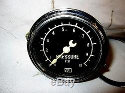 Vintage Stewart Warner 10 PSI Pressure Gauge Large Diameter Cresent Needle RARE