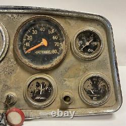 Vintage Stewart Warner HOLLYWOOD Gauge Panel Wings Curved Glass Gauges SCTA