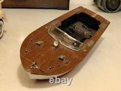 Vintage Toy Fleet Line Speedboat Battery Operated Not Tested Parts