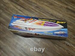 Vintage Traxxas Blast Model 3810 RC Boat Electric Radio Remote Control FOR PARTS