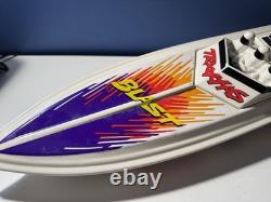 Vintage Traxxas Marine Systems 21 Blast RC Boat Untested For Parts Or Repair