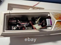 Vintage Traxxas Marine Systems 21 Blast RC Boat Untested For Parts Or Repair