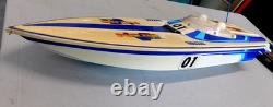Vintage Traxxas Nitro Vee Boat For Parts Or Repair