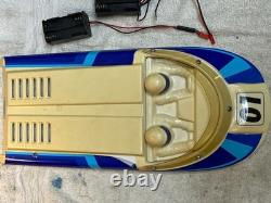 Vintage Traxxas Nitro Vee RC Boat Complete Without Hull Very Nice Parts