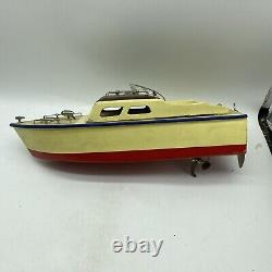 Vintage White Red Remote Controlled Cabin Cruiser Wooden Boat 12 16 Parts