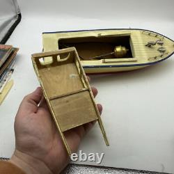 Vintage White Red Remote Controlled Cabin Cruiser Wooden Boat 12 16 Parts