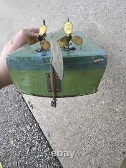 Vintage Wooden Battery Powered Toy Boat Inboard Motor As-Is For Parts Or Repair