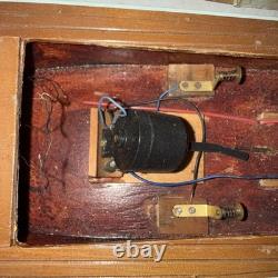 Vtg 1950s-60s Battery Operated Wooden Boat 18 Long IMP Motor Parts Repair Box