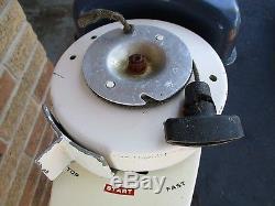 Vtg. 1970's Evinrude Mate 1.5 hp outboard fishing motor