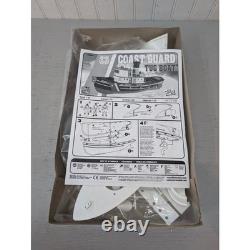 Vtg Lindberg US Coast Guard Tug Boat Model Kit 67509 172 Open Box Mixed Parts